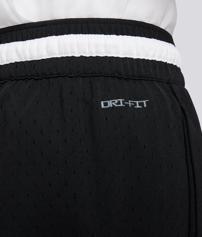 M J Df Sprt Dmnd Short