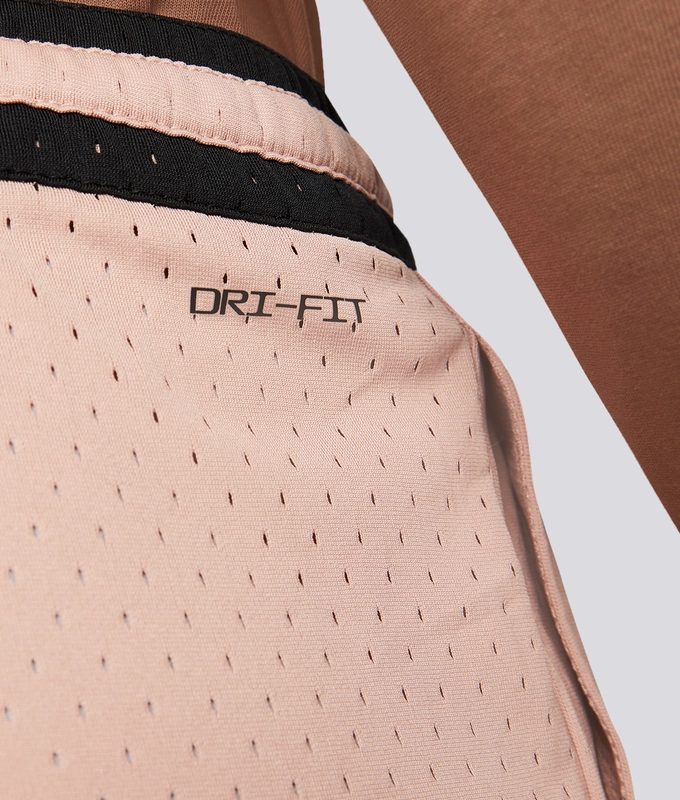 M J Df Sprt Dmnd Short