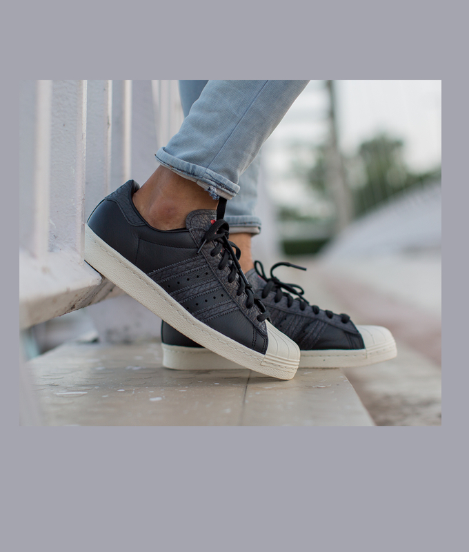 SUPERSTAR 80S CBLACK/CBLACK/SOLRED