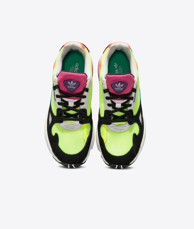 FALCON W 'HI-RES YELLOW/CORE BLACK'