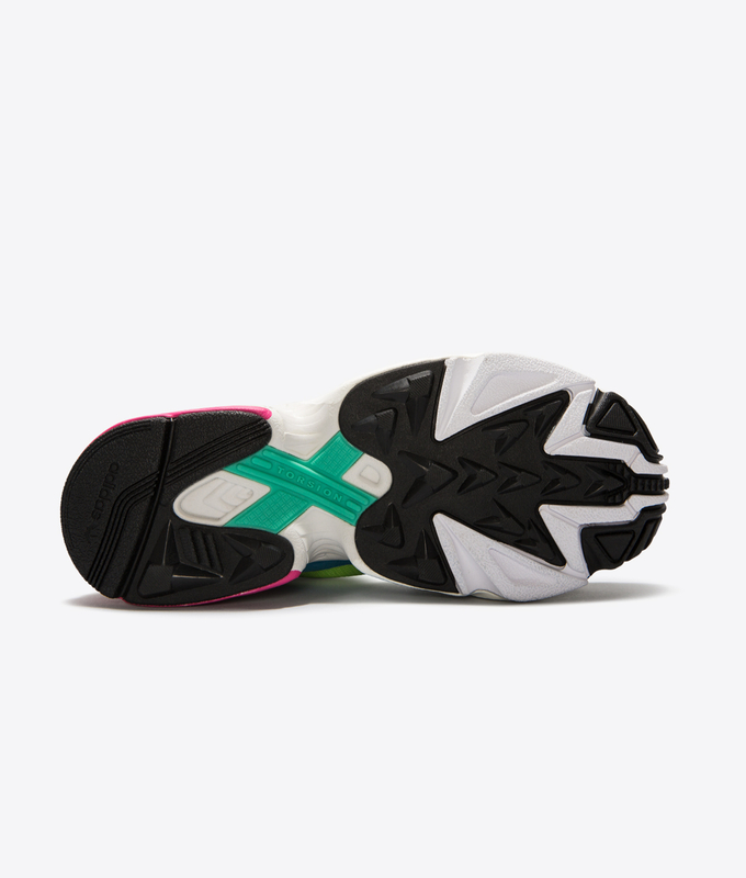 FALCON W 'HI-RES YELLOW/CORE BLACK'