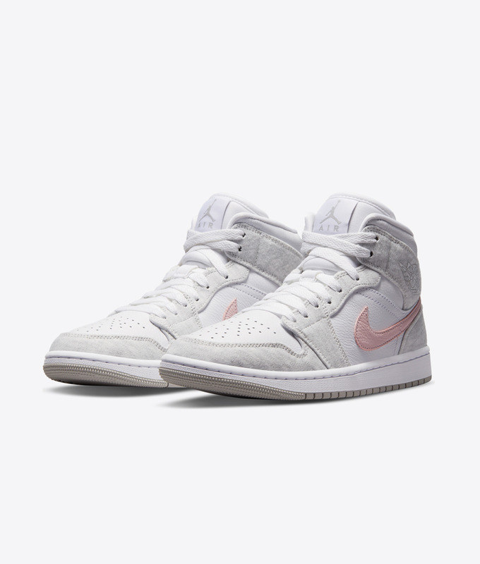Wmns Air Jordan 1 Mid Se