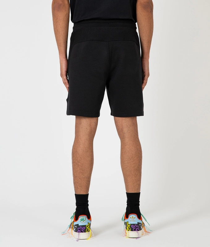 Essential 22 Shorts