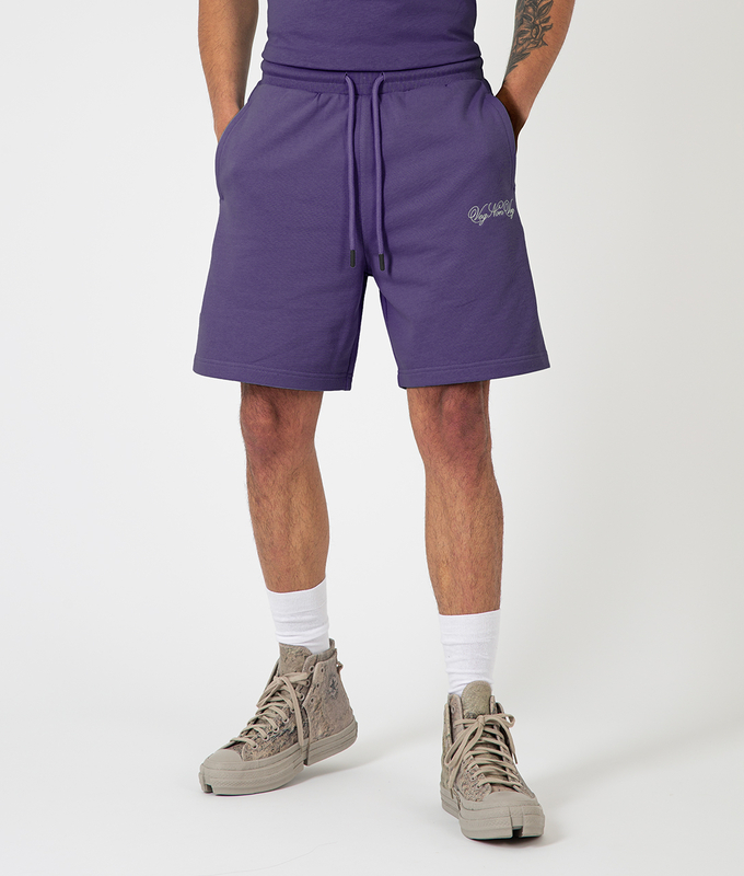 Essential 22 Shorts