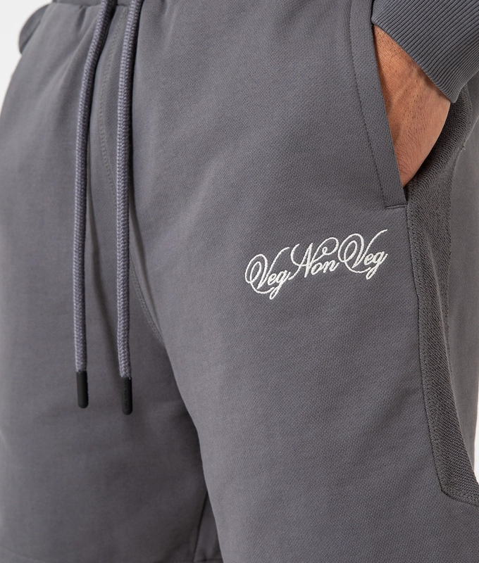 Essential 22 Shorts