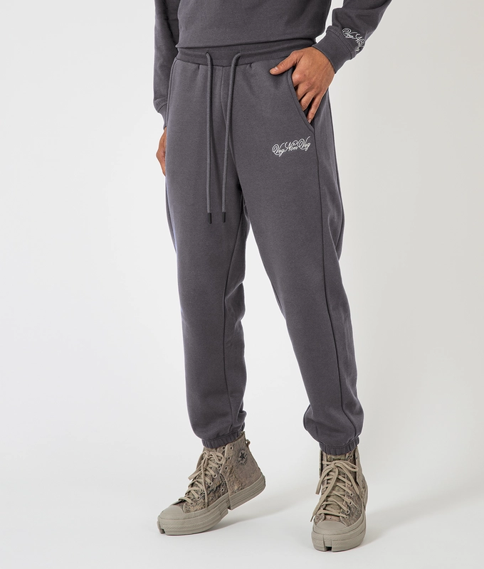 Essential 22 Jogger