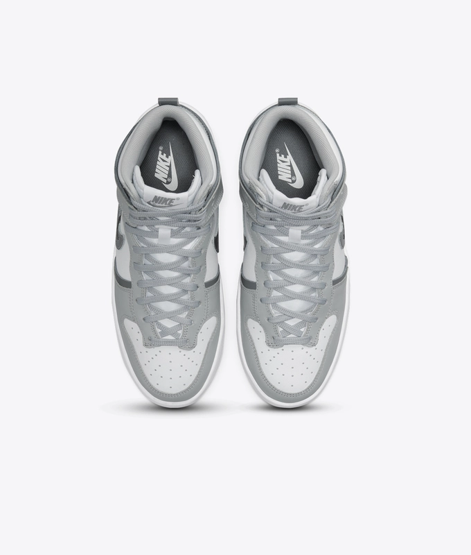 Wmns Dunk High Up