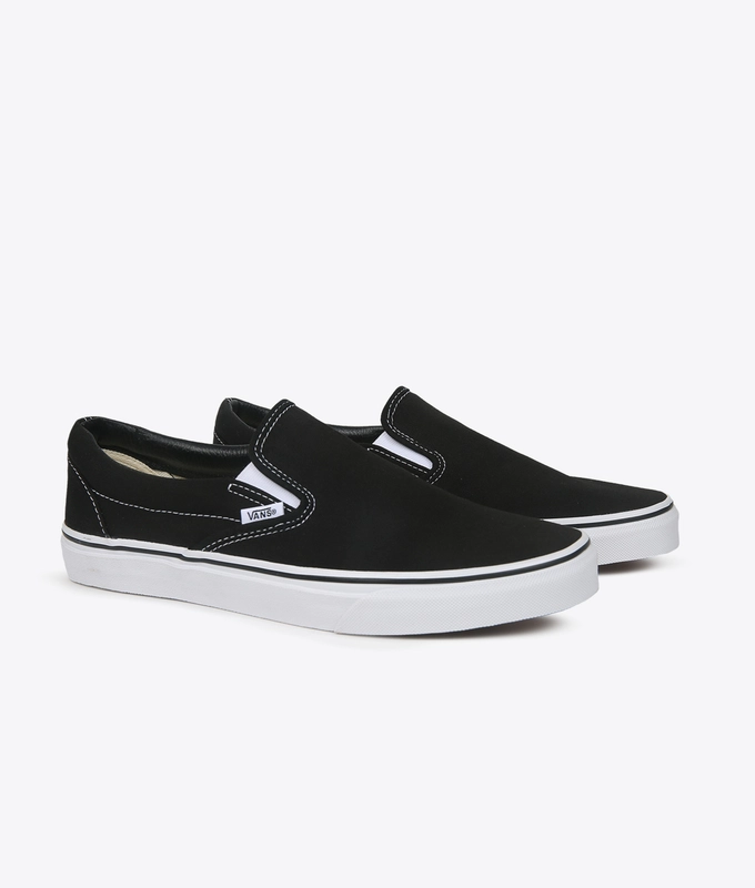 CLASSIC SLIP-ON 'BLACK/WHITE'