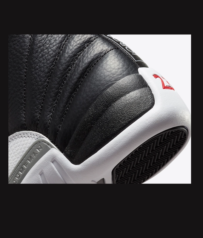 Air Jordan 12 Retro