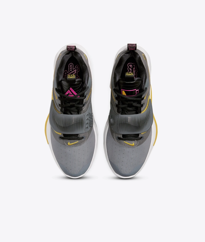 Zoom Freak 3