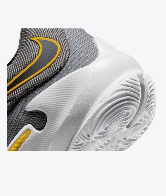Zoom Freak 3
