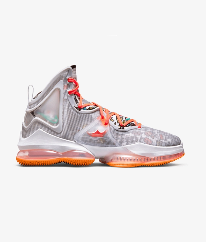 Lebron Xix