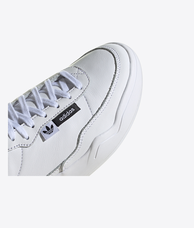 New Her Court W