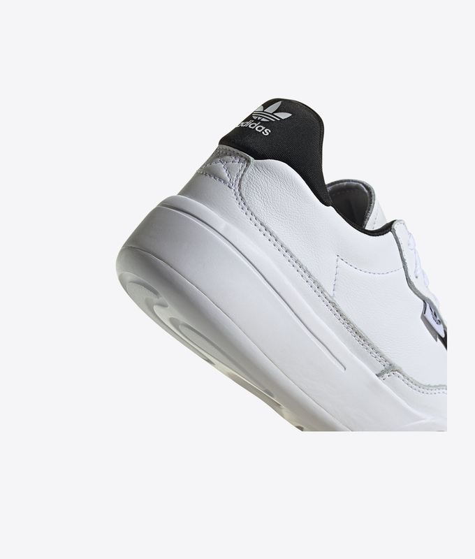 New Her Court W