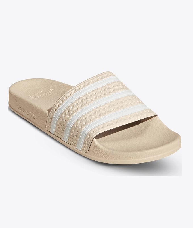 Adilette
