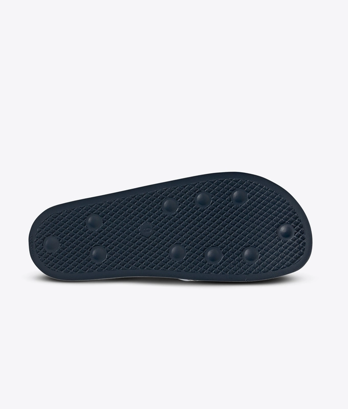 Adilette