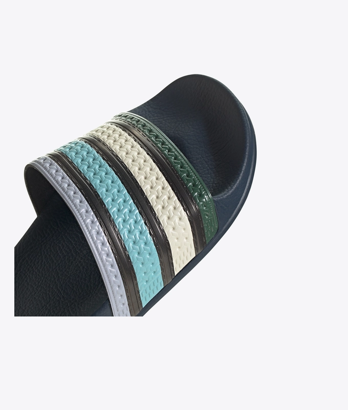 Adilette