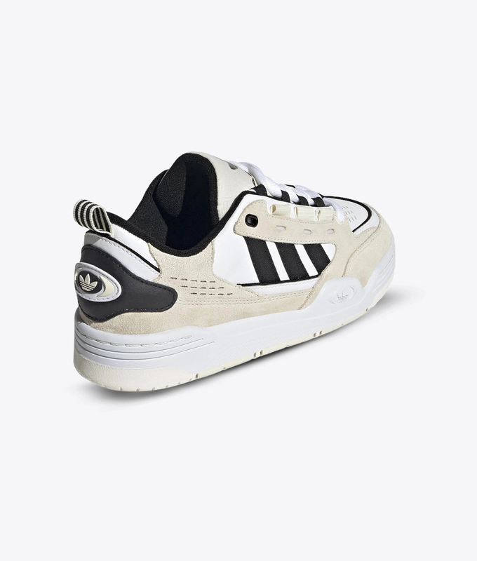 Adirola W