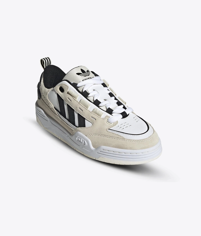 Adirola W
