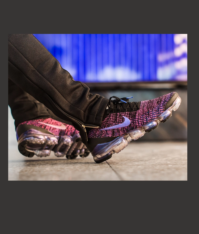 AIR VAPORMAX FLYKNIT 3 'BLACK/RACER BLUE/LASER FUCHSIA'