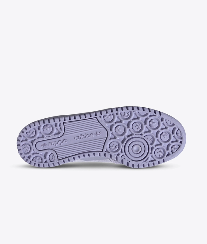 Forum Bold W