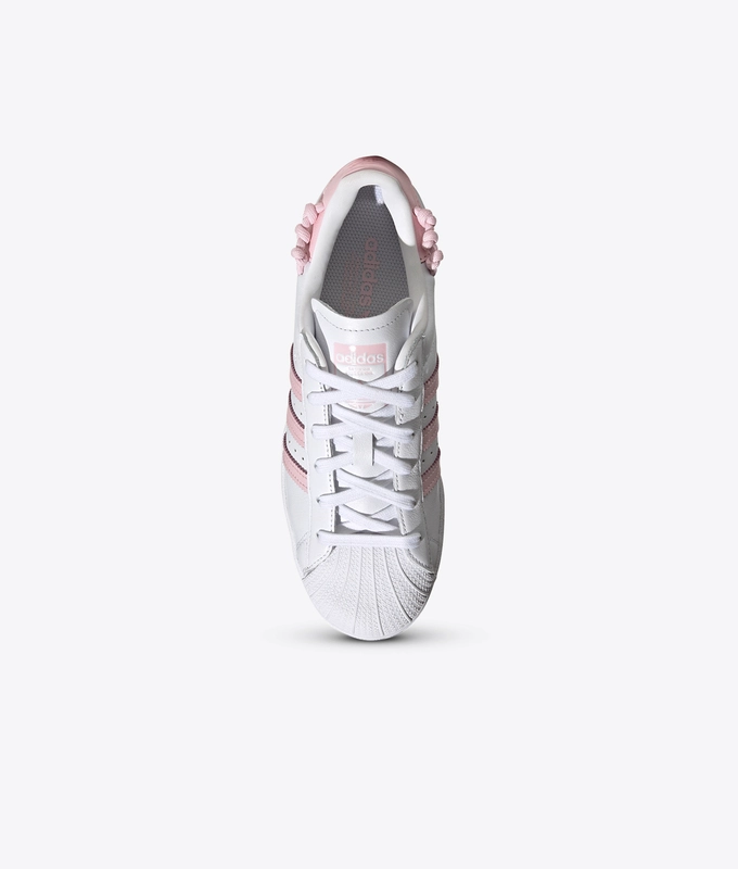 Superstar W