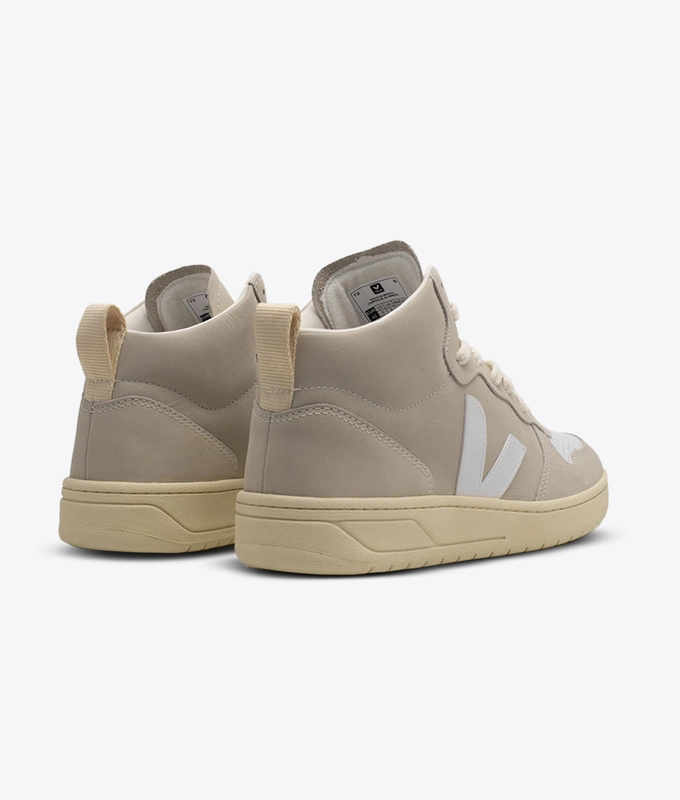V-15 Nubuck