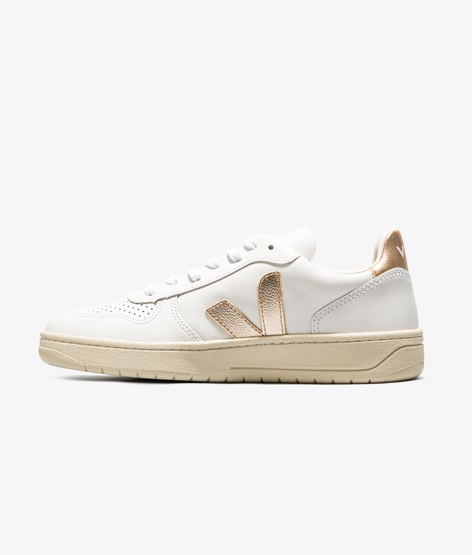 V-10 Leather
