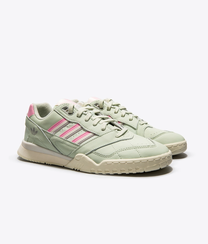 AR TRAINER 'LINE GREEN/TRUE PINK/OFF WHITE'
