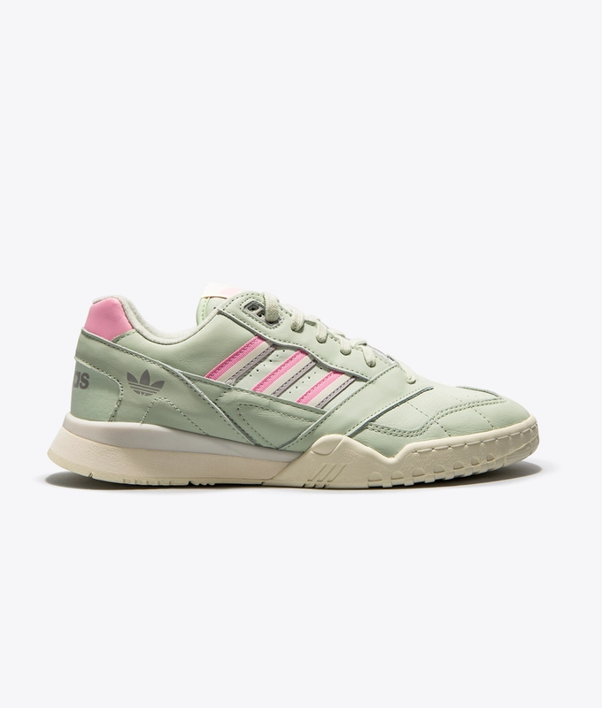 AR TRAINER 'LINE GREEN/TRUE PINK/OFF WHITE'