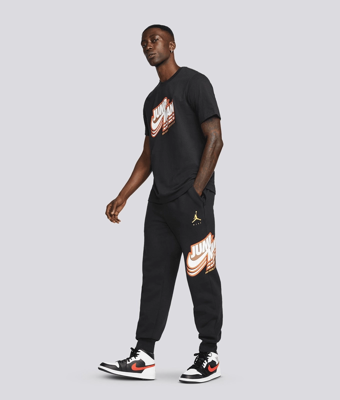 M J Jmpmn Ss Gfx Crew