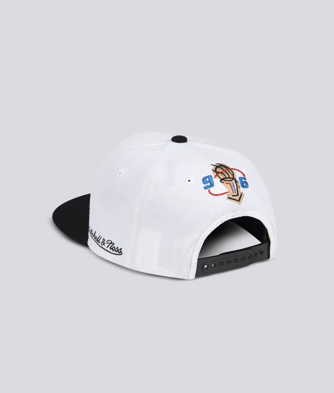 Nba 1996 Champions Wave 2 Tone Snapback Hwc Bulls