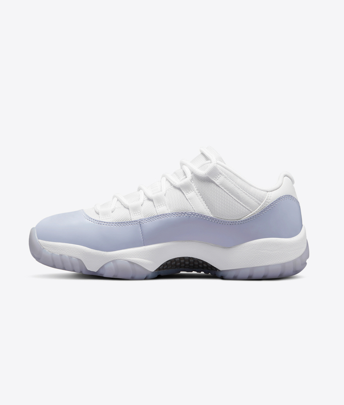 Wmns Air Jordan 11 Retro Low