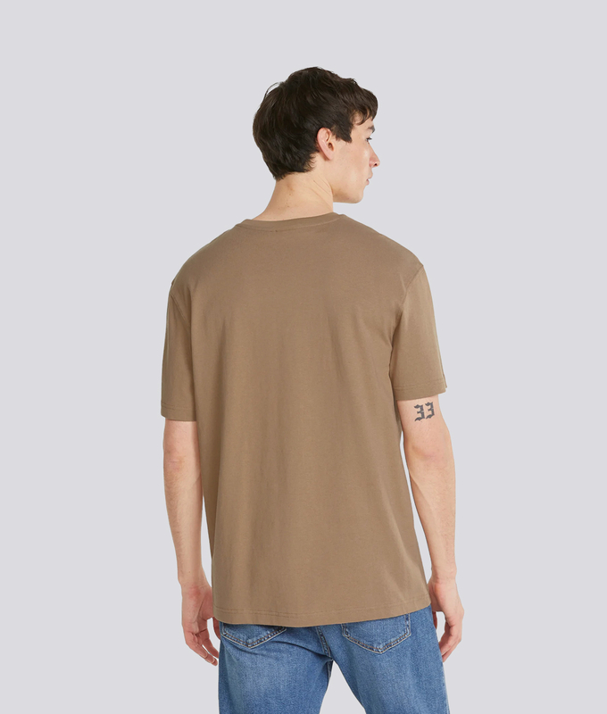 Adventureplanetgraphictee