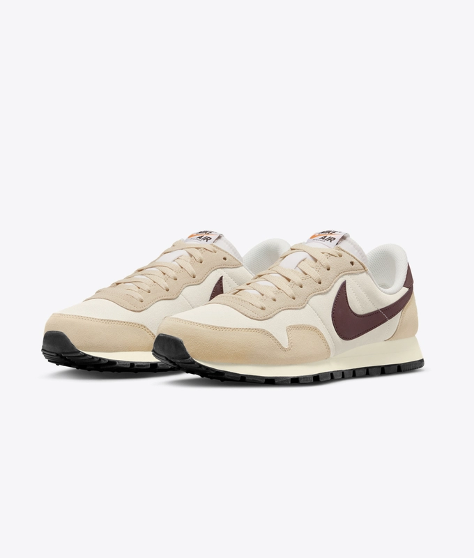 Air Pegasus 83 Prm