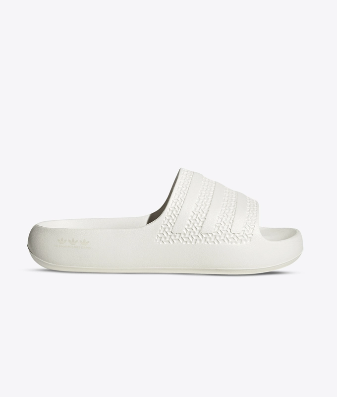 Adilette Ayoon W