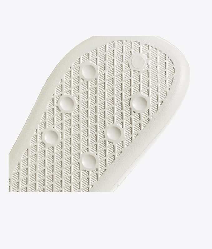 Adilette Ayoon W