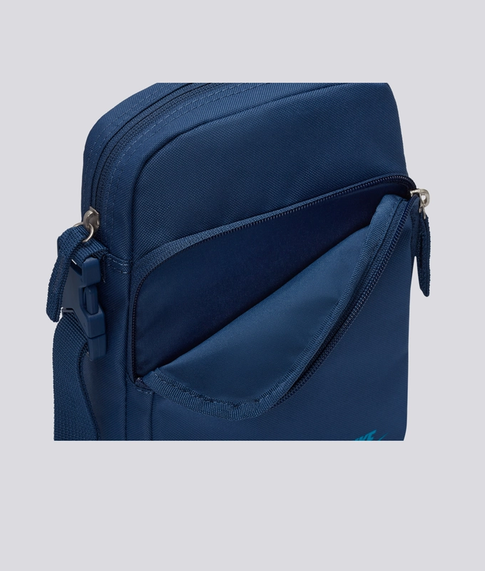 Nk Heritage Crossbody