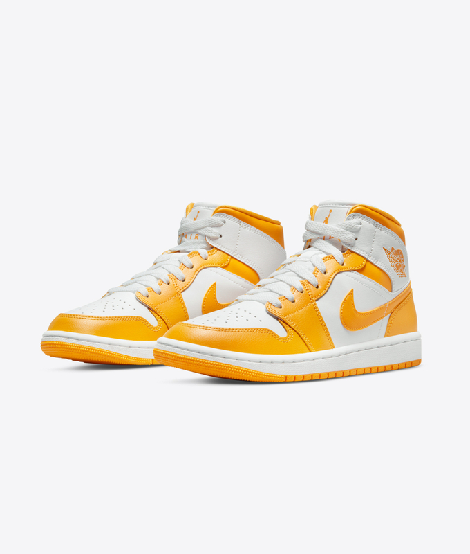 Wmns Air Jordan 1 Mid