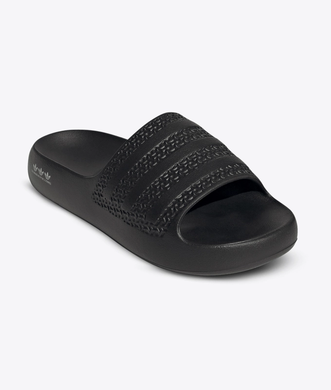 Adilette Ayoon W