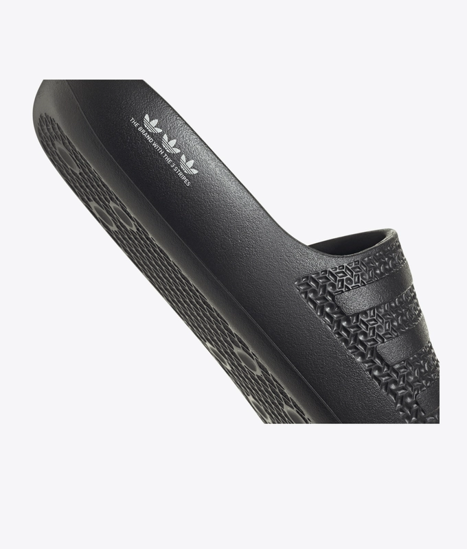 Adilette Ayoon W