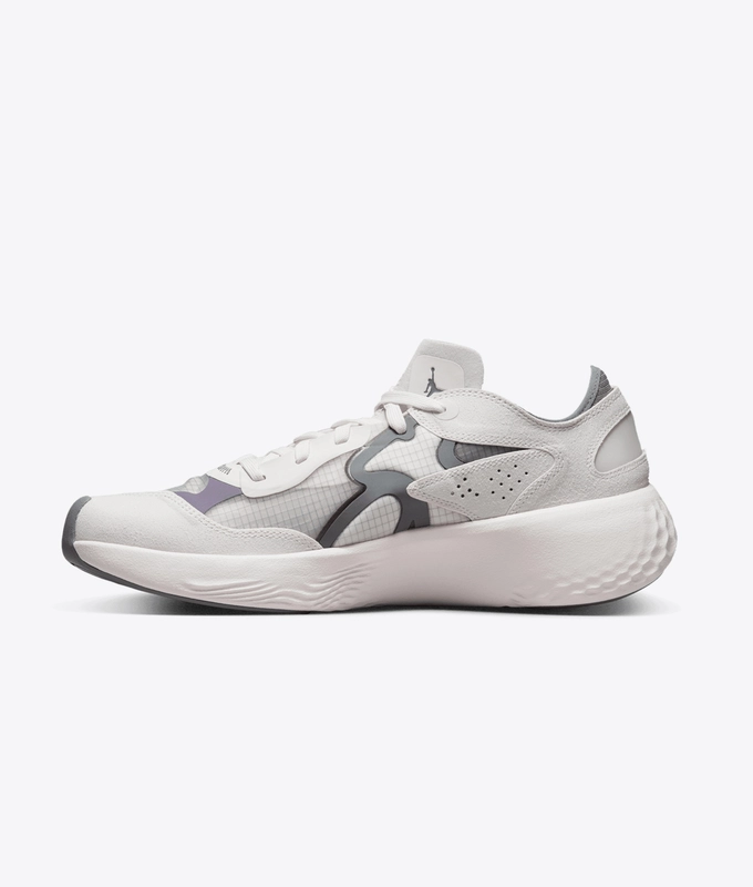 Delta 3 Low