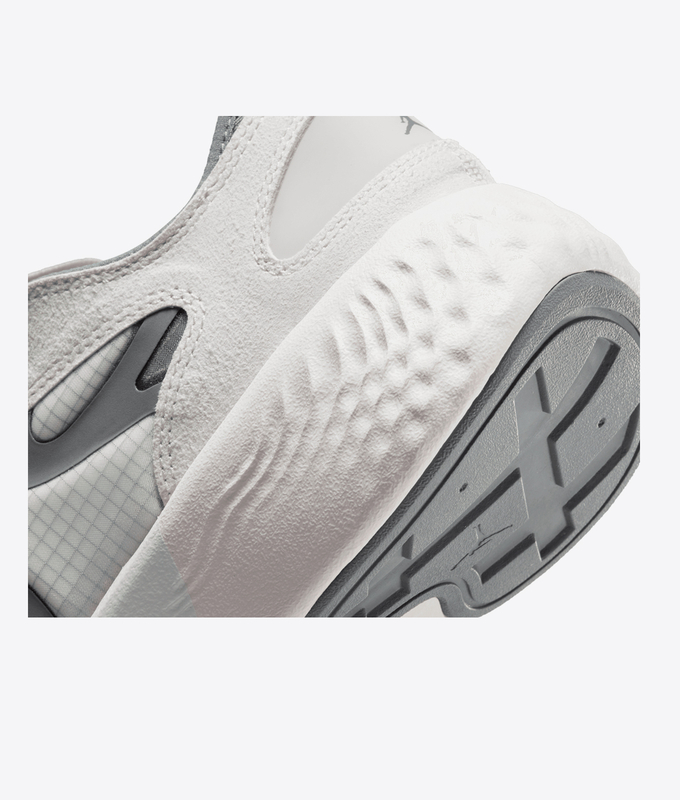 Delta 3 Low