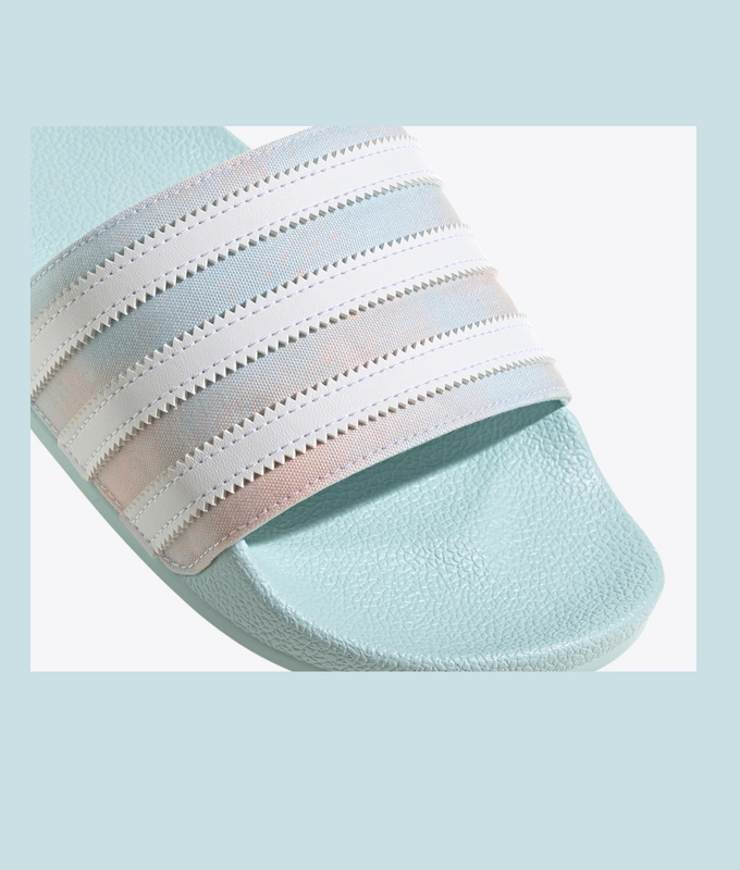 Adilette W