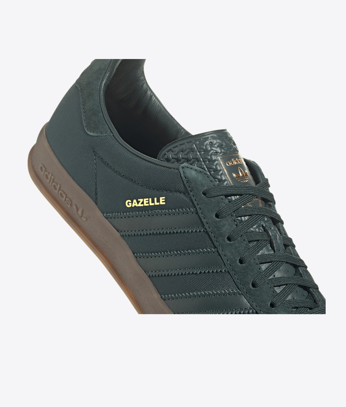 Gazelle Indoor