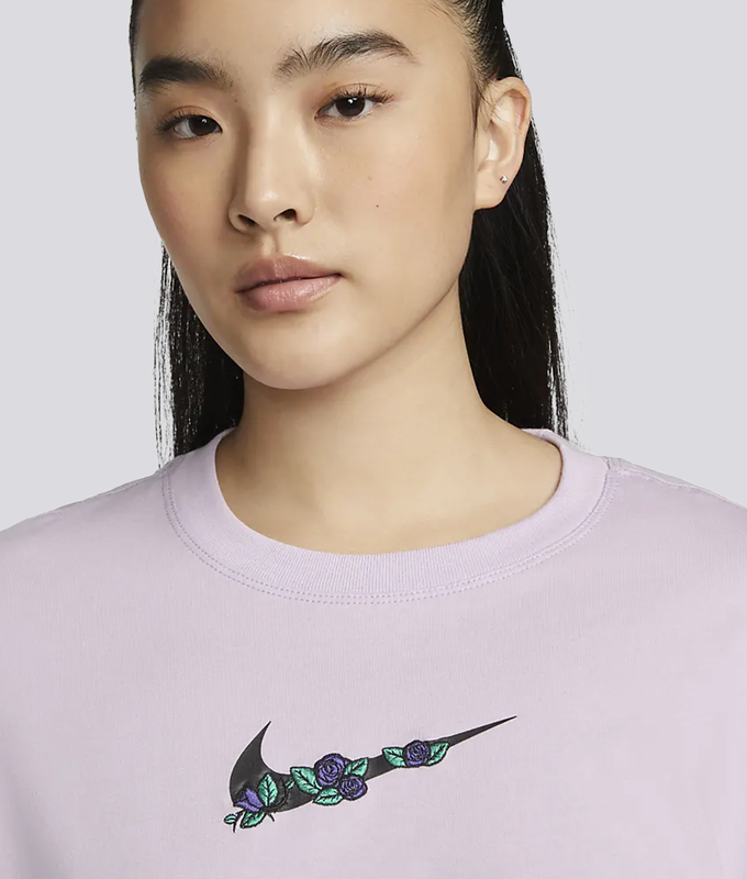 As W Nsw Tee Bf Vday