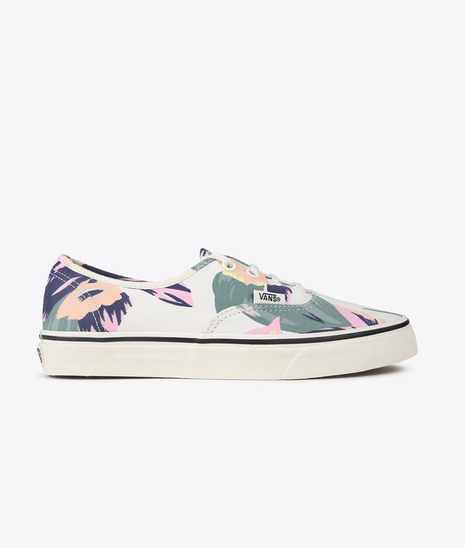 Authentic 'Vintage floral'