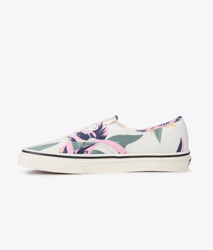 Authentic 'Vintage floral'