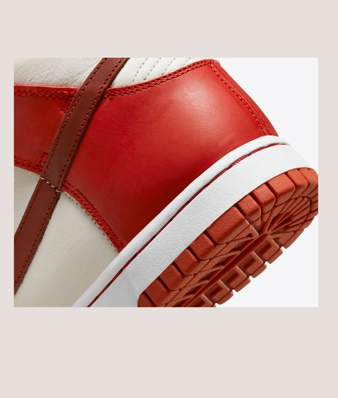 W Dunk High Lxx