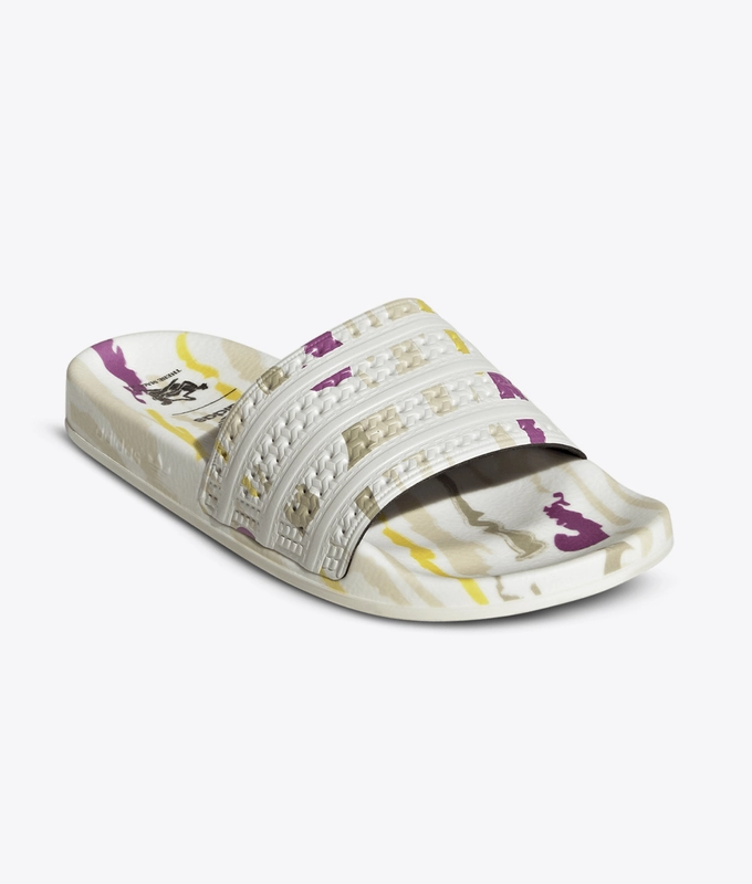 Adilette W